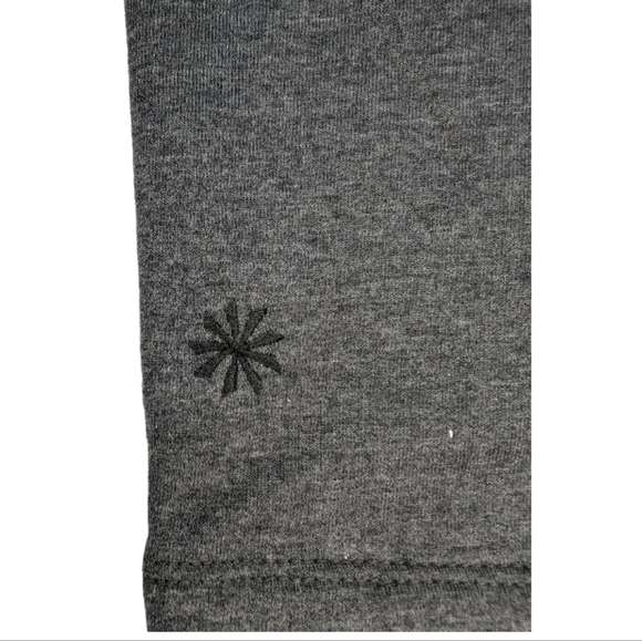 Athleta Clarity V-Neck Sweatshirt Womens Large Athleisure Cozy Black Heather NWT - Picture 9 of 14